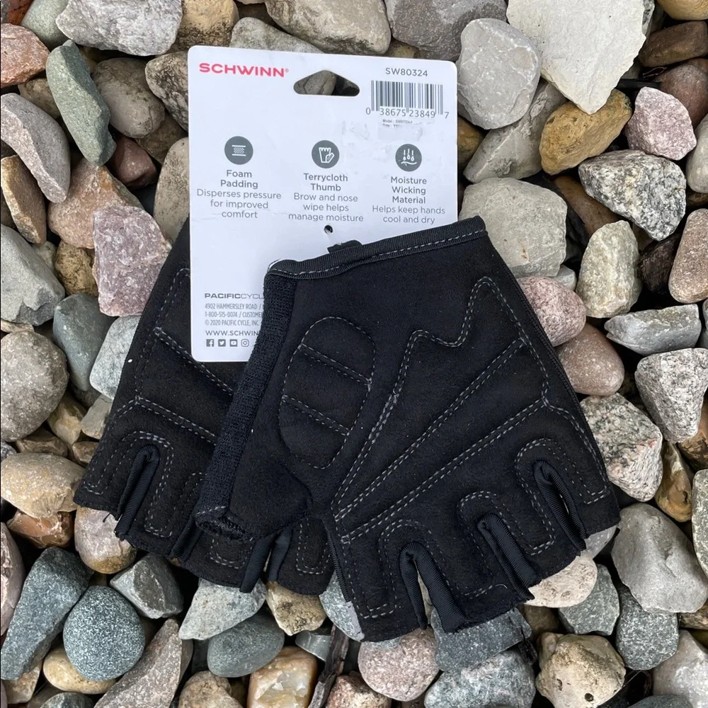 Schwinn Half Finger‎ Black Moisture-Wicking Sport Gloves